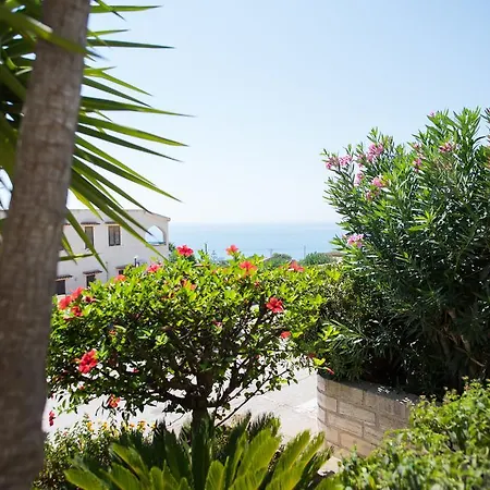 Capo San Marco & Renella Aparthotel *