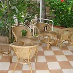 Capo San Marco & Renella 3* شاكا