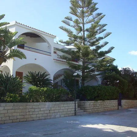 Ξενοδοχείο με διαμερίσματα Capo San Marco & Renella Sciacca